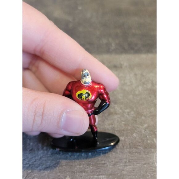 Mr Incredible AS IS metal mini Disney Pixar toy figure - Picture 2 of 5